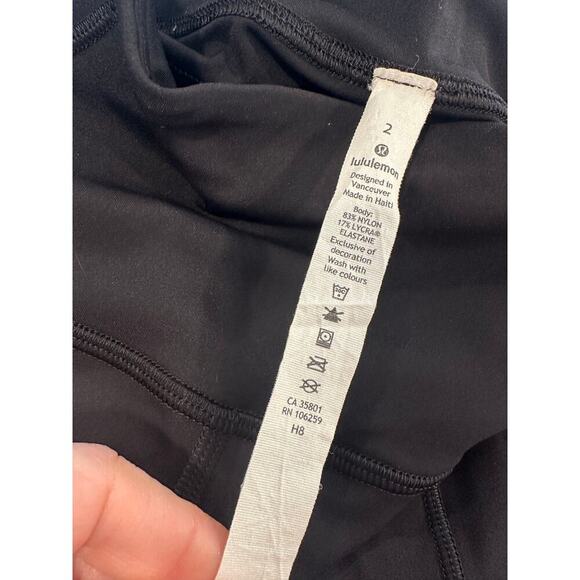 Lululemon Fast and Free Leggings - Picture 5 of 6